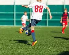 阿隆,戈登右腿筋,二级拉伤,皇冠体育平台,皇冠体育官方网站,皇冠体育登录入口,皇冠体育app下载