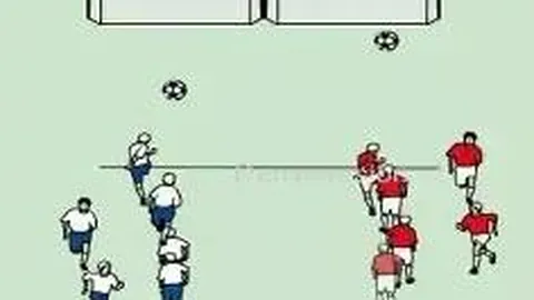 潘粤明怀旧晒父子旧照，与董洁婚照同框引关注