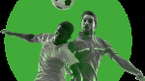 《足球新星闪耀红魔，达伦-弗莱彻之子杰克开启曼联生涯序章》