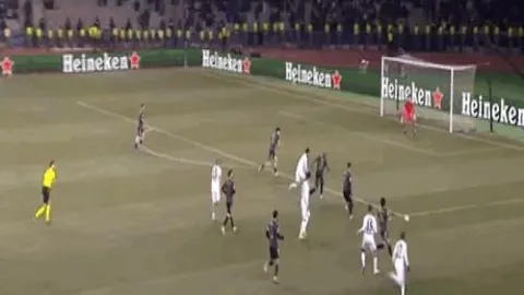 巴塞罗那以5-2战胜皇马，荣获西班牙超级杯冠军